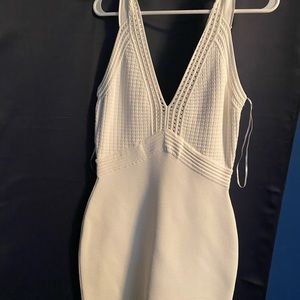 NEVER WORN White Bodycon Guess Dress